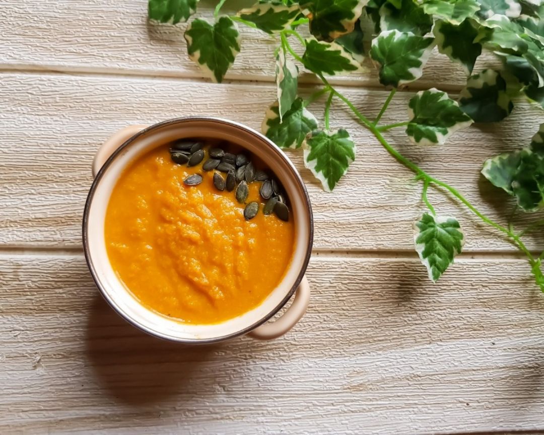 Crema de calabaza, zanahoria y soja texturizada Crema de calabaza, zanahoria y soja texturizada