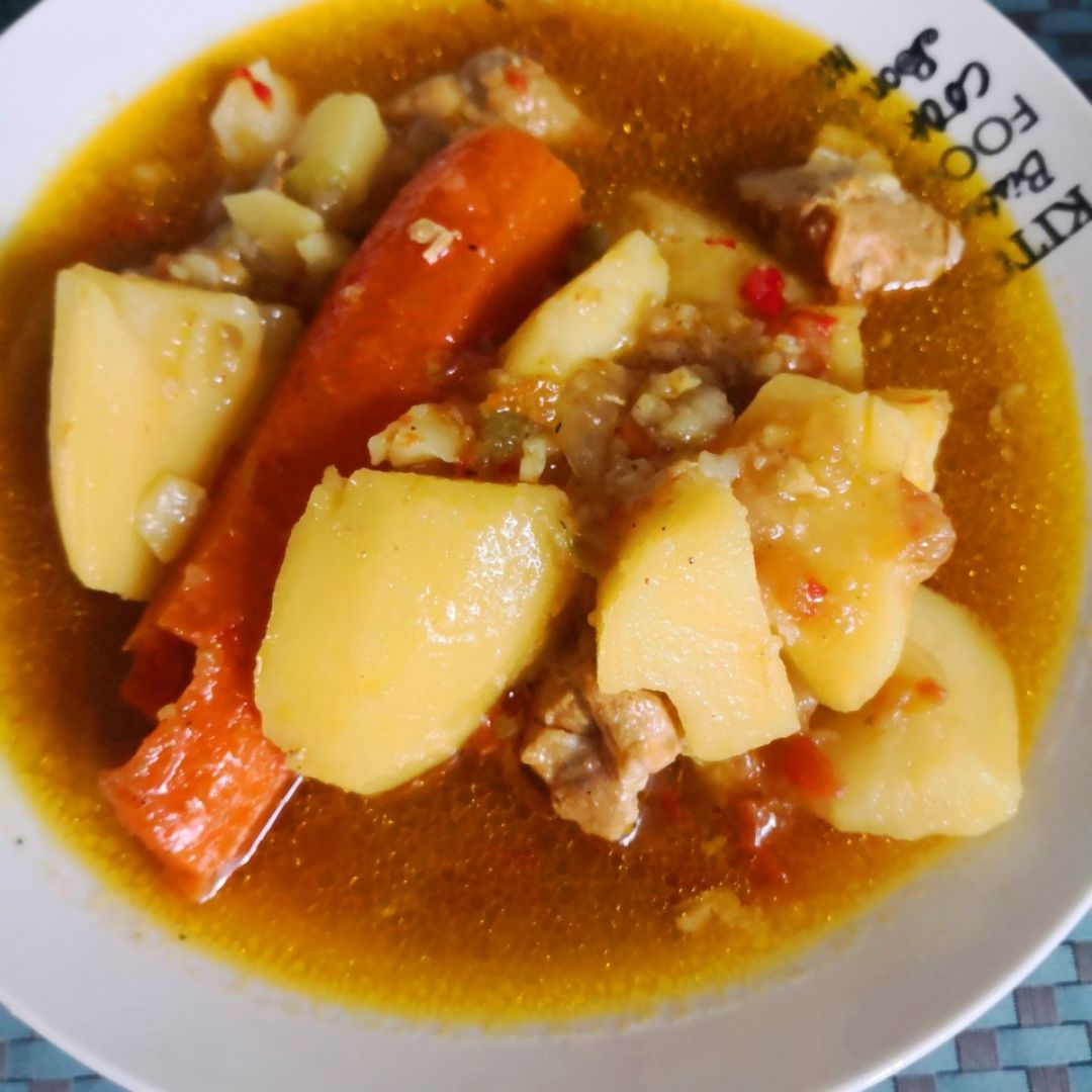 Papas guisa con carne Papas guisa con carne