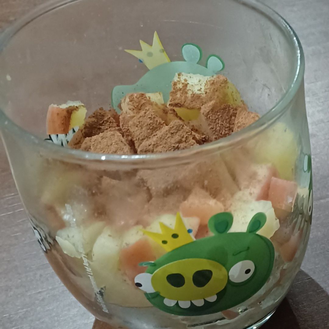 Vasito de falsa tarta de manzana con canela Vasito de falsa tarta de manzana con canela