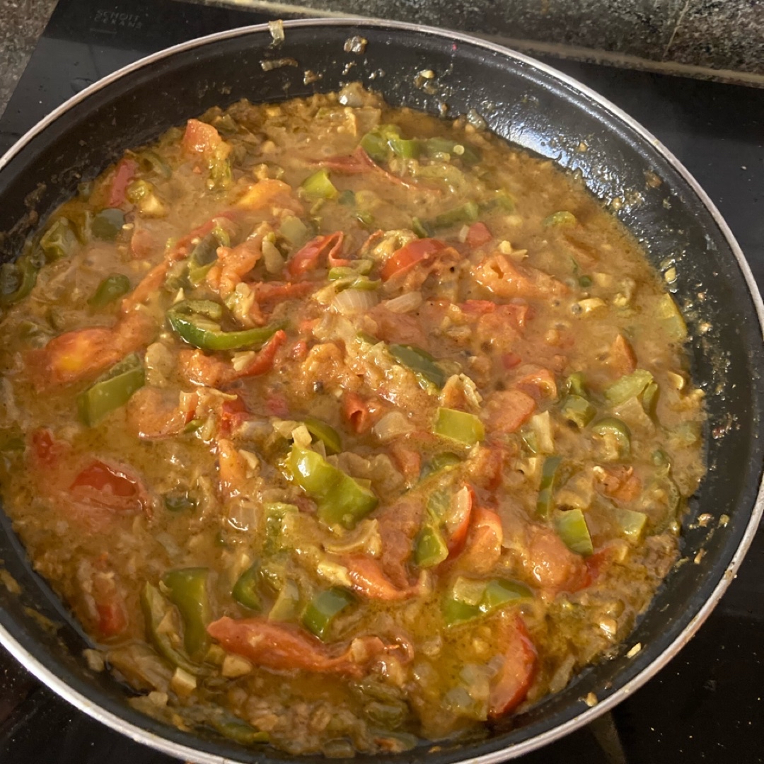 Pollo al curry con raita 🥵 Paso 4 Pollo al curry con raita 🥵 Paso 4