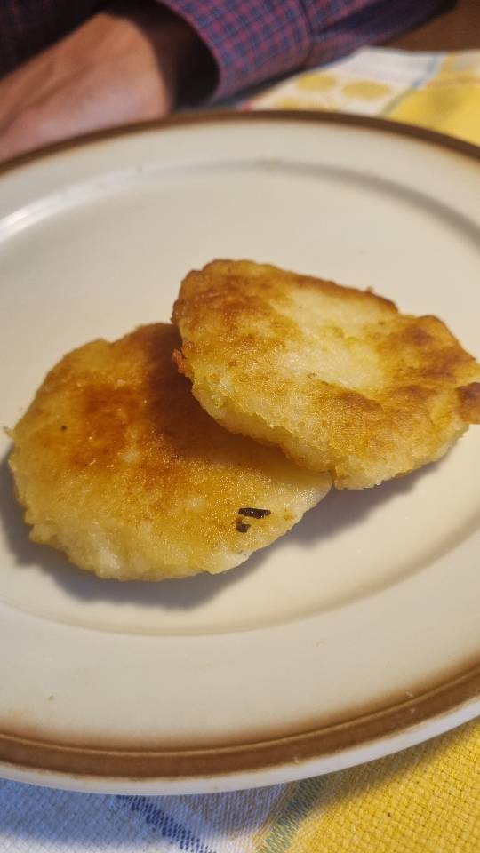 Tortitas de patata y queso Tortitas de patata y queso