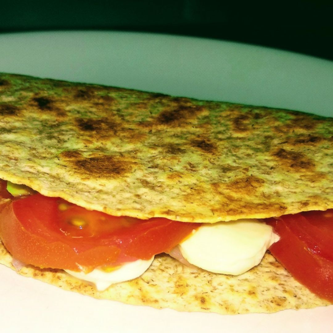 Tortita n°6: caprese con salmón Tortita n°6: caprese con salmón