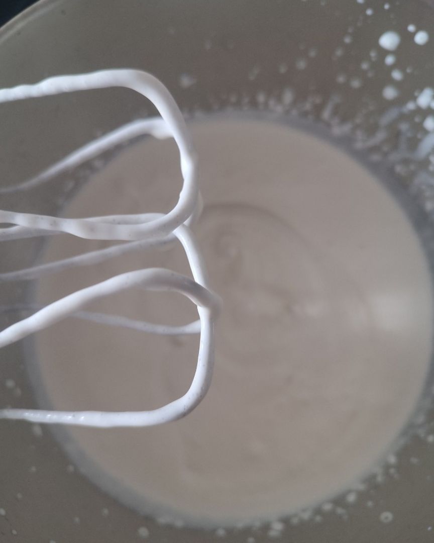 Mousse de Café y Galleta🍦☕🍪 Paso 1 Mousse de Café y Galleta🍦☕🍪 Paso 1