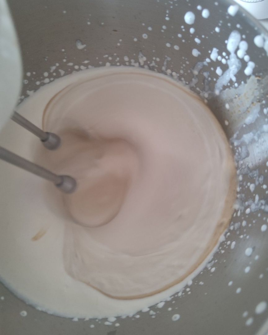 Mousse de Café y Galleta🍦☕🍪 Paso 2 Mousse de Café y Galleta🍦☕🍪 Paso 2