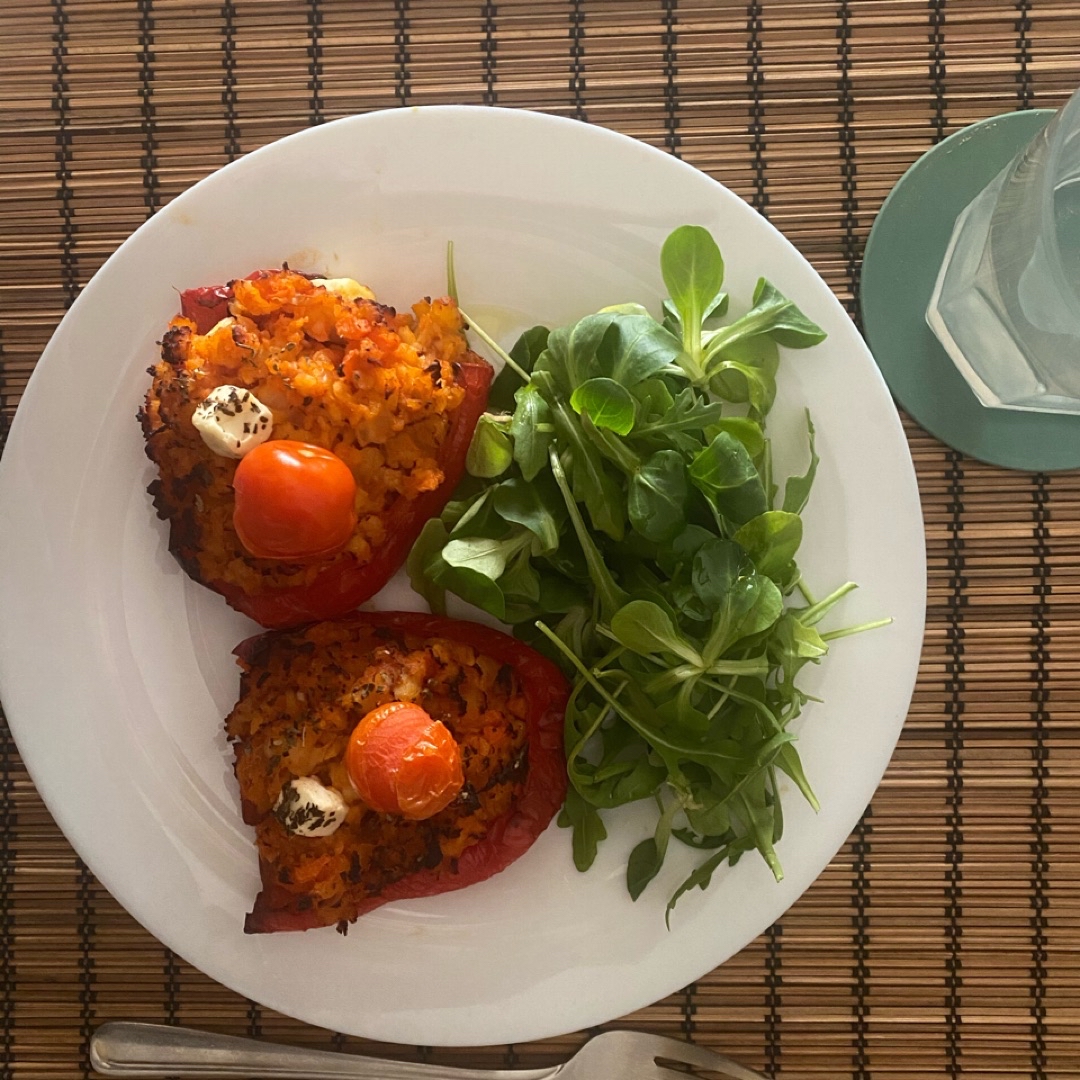 Pimiento relleno de verdura