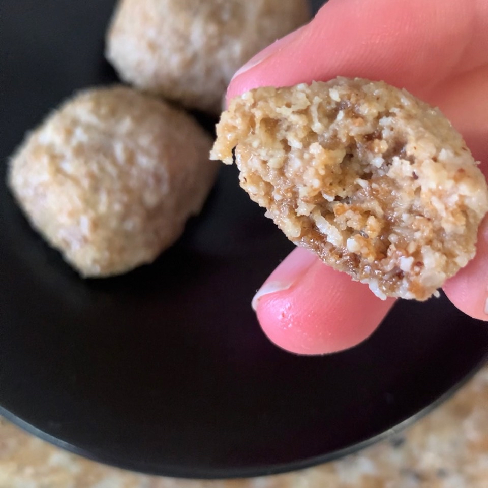Bolitas energéticas de coco