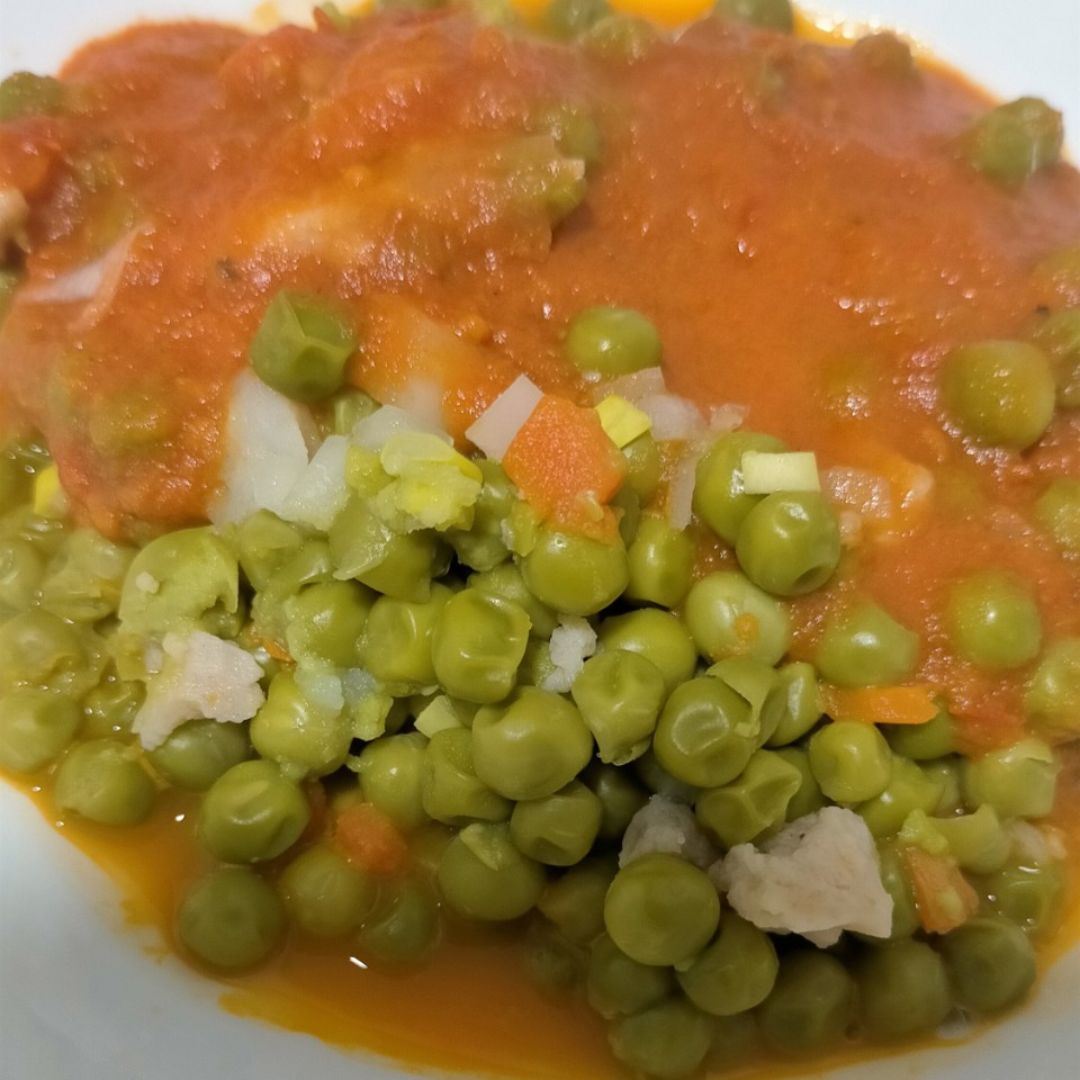 Guisantes 🫛 con salsa de tomate 🍅 y soja texturizada Paso 3 Guisantes 🫛 con salsa de tomate 🍅 y soja texturizada Paso 3
