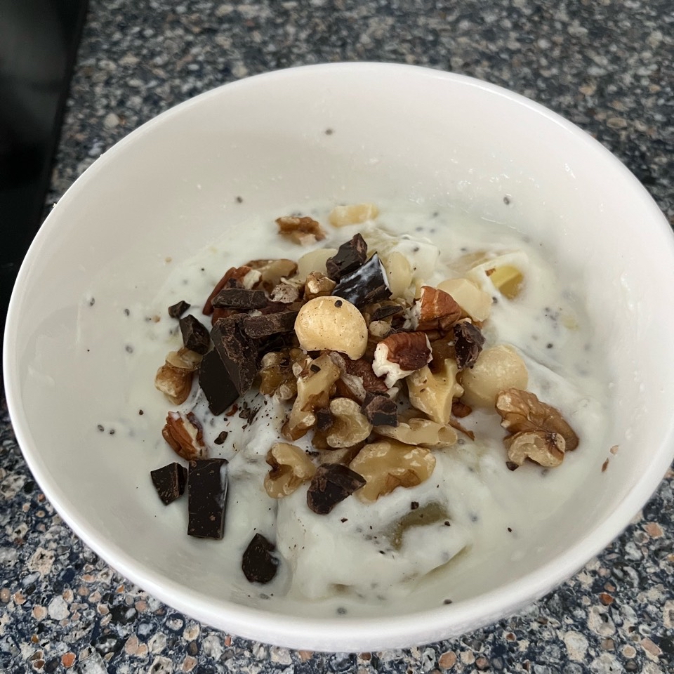 Yogurt con toppings