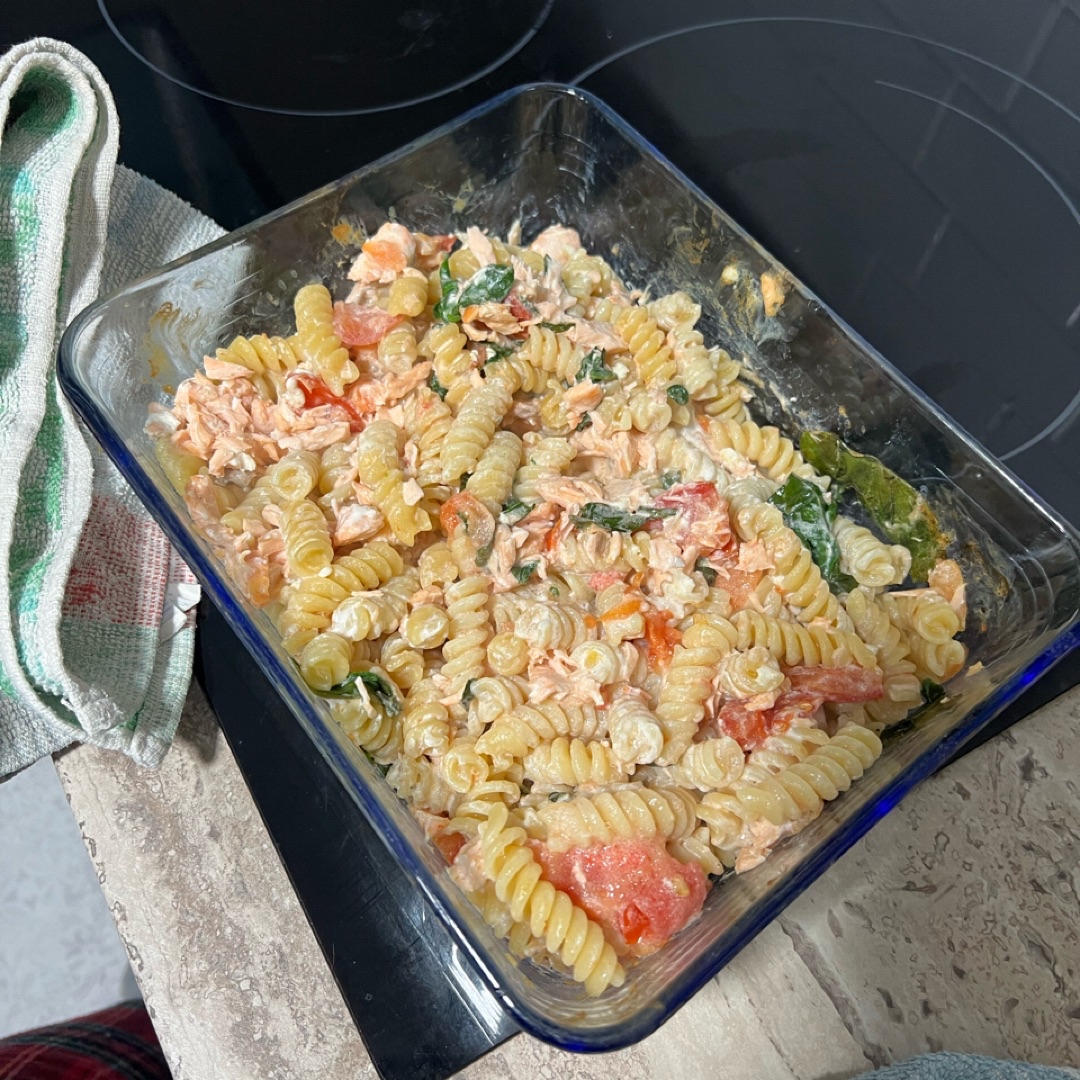 Pasta con salmón al horno Paso 6 Pasta con salmón al horno Paso 6