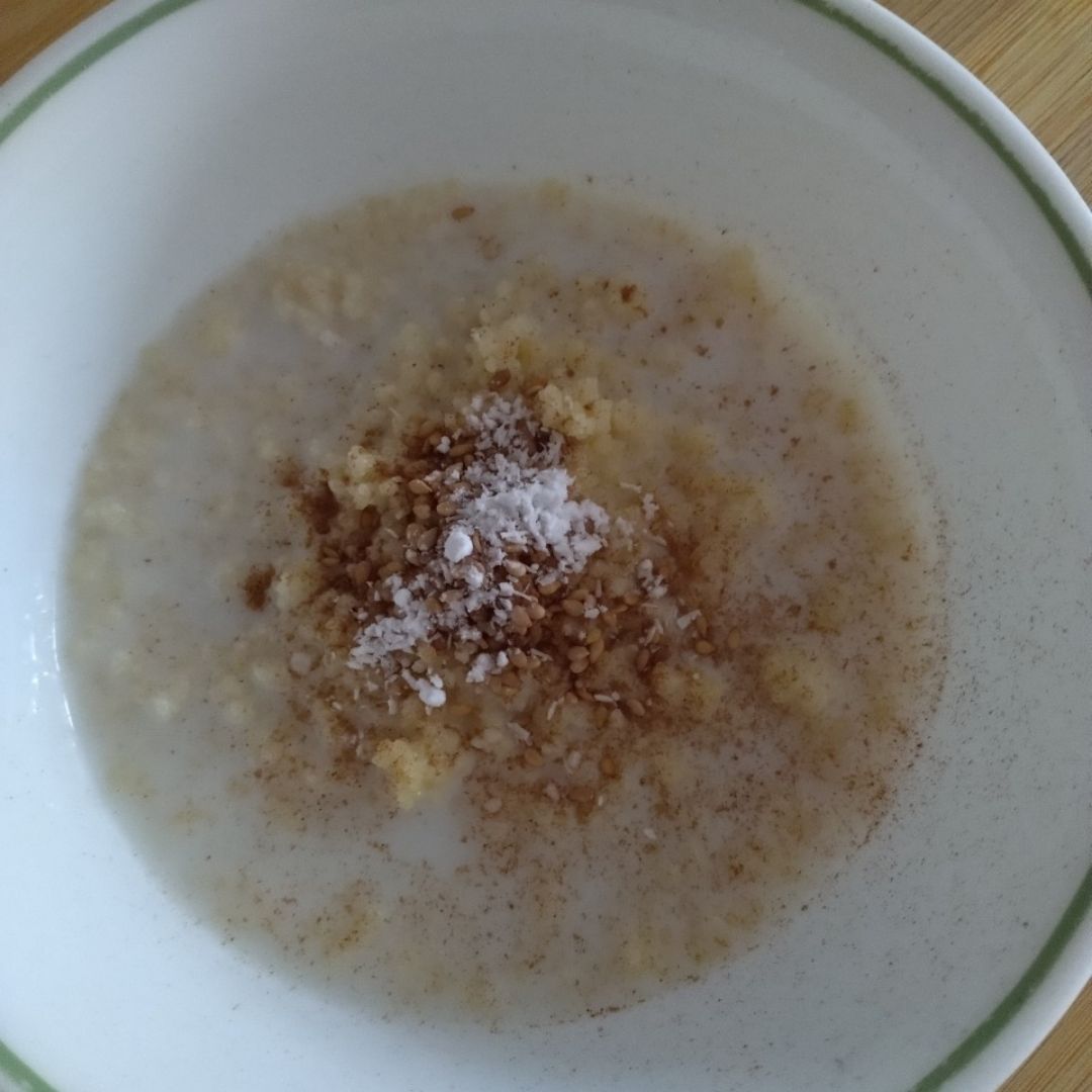 Cuscús con leche y canela Cuscús con leche y canela