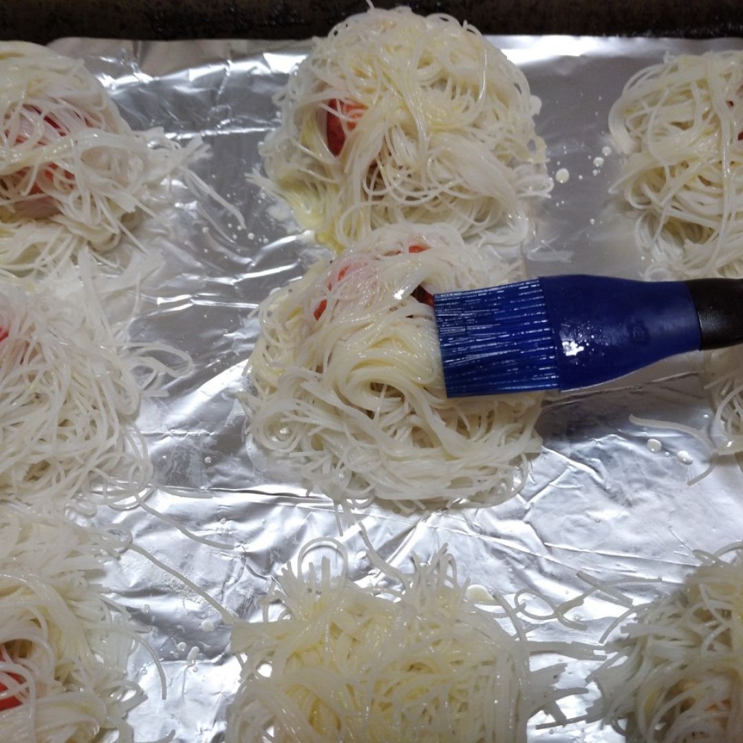 Madejas de pasta rellenas de fresa Paso 3 Madejas de pasta rellenas de fresa Paso 3