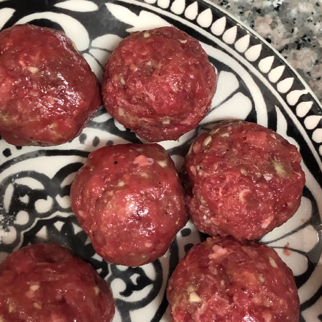 Albóndigas en sofrito Paso 1 Albóndigas en sofrito Paso 1