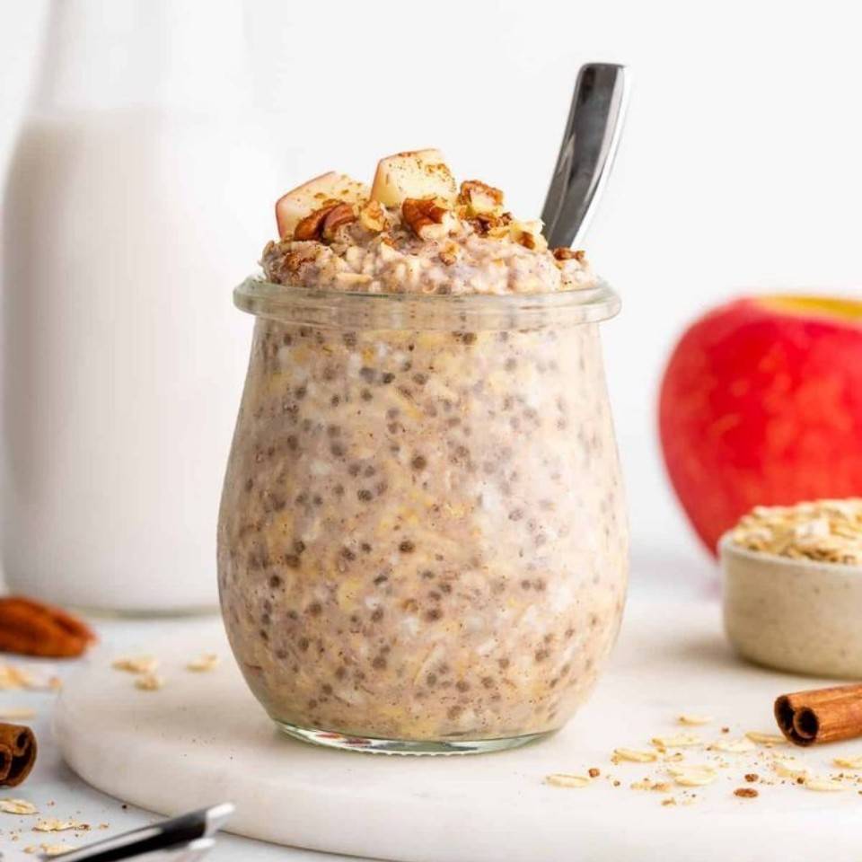 Overnight oatmeal (manzana canela) Overnight oatmeal (manzana canela)