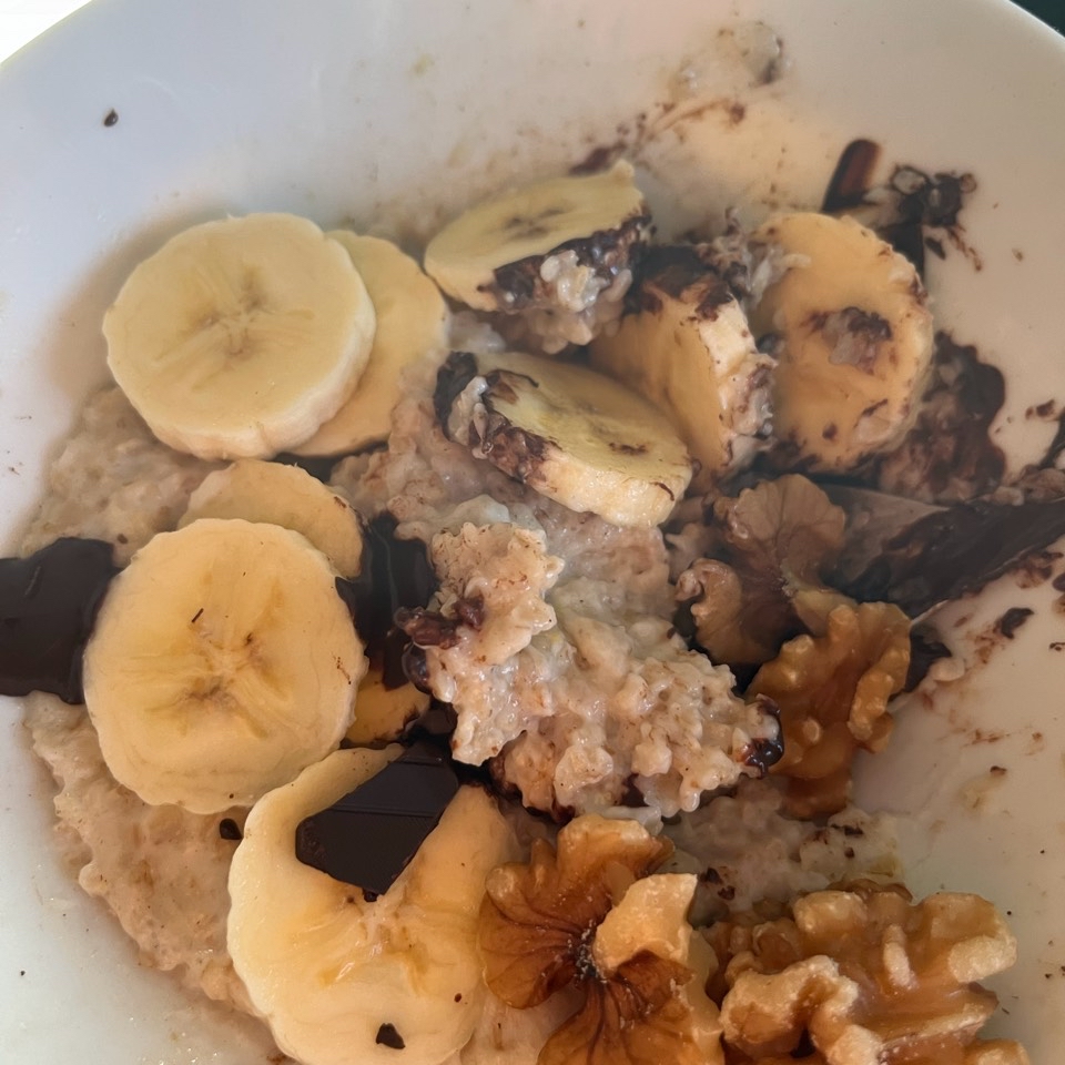 Avena con plátano y nueces