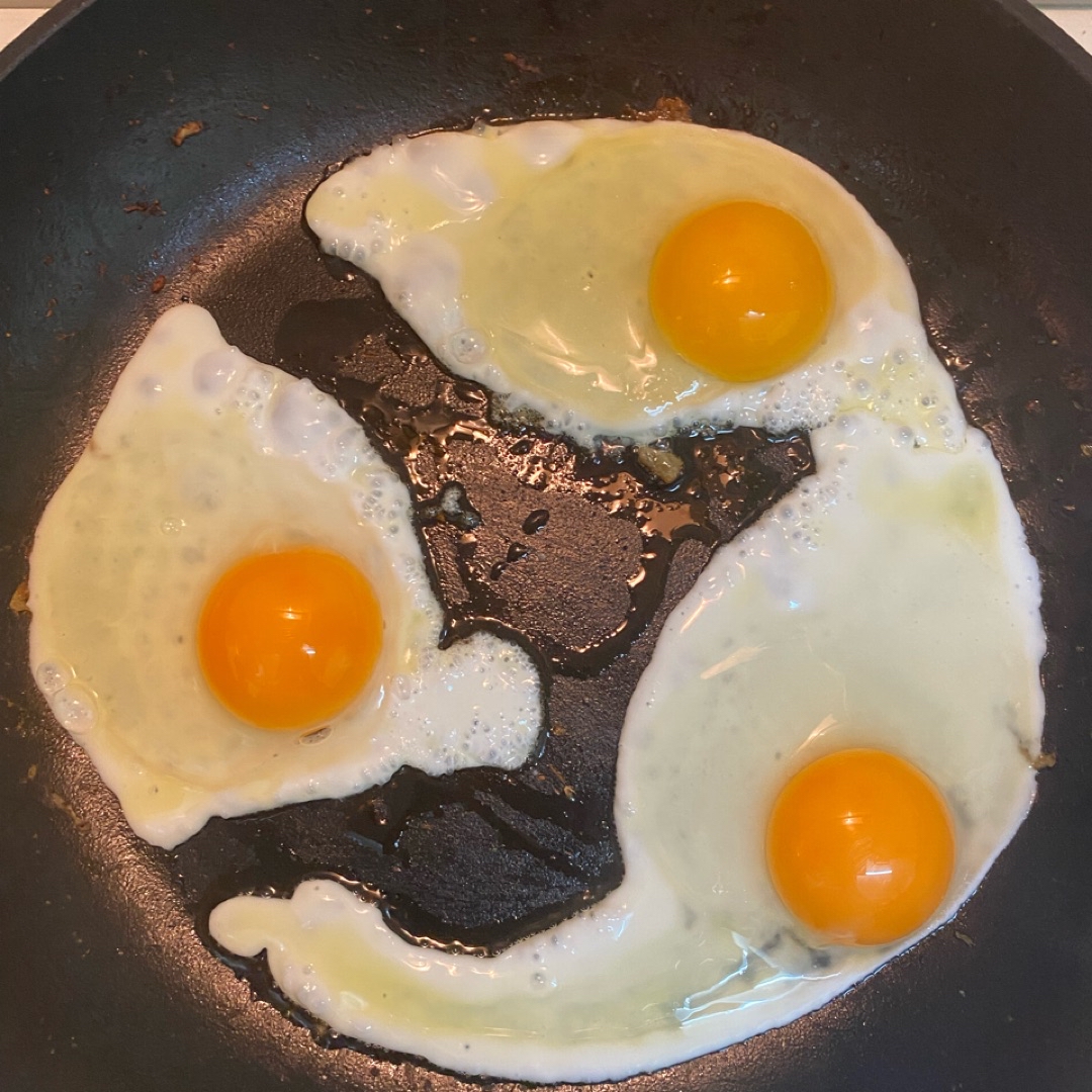 Huevos a la plancha con verdurasStep 0
