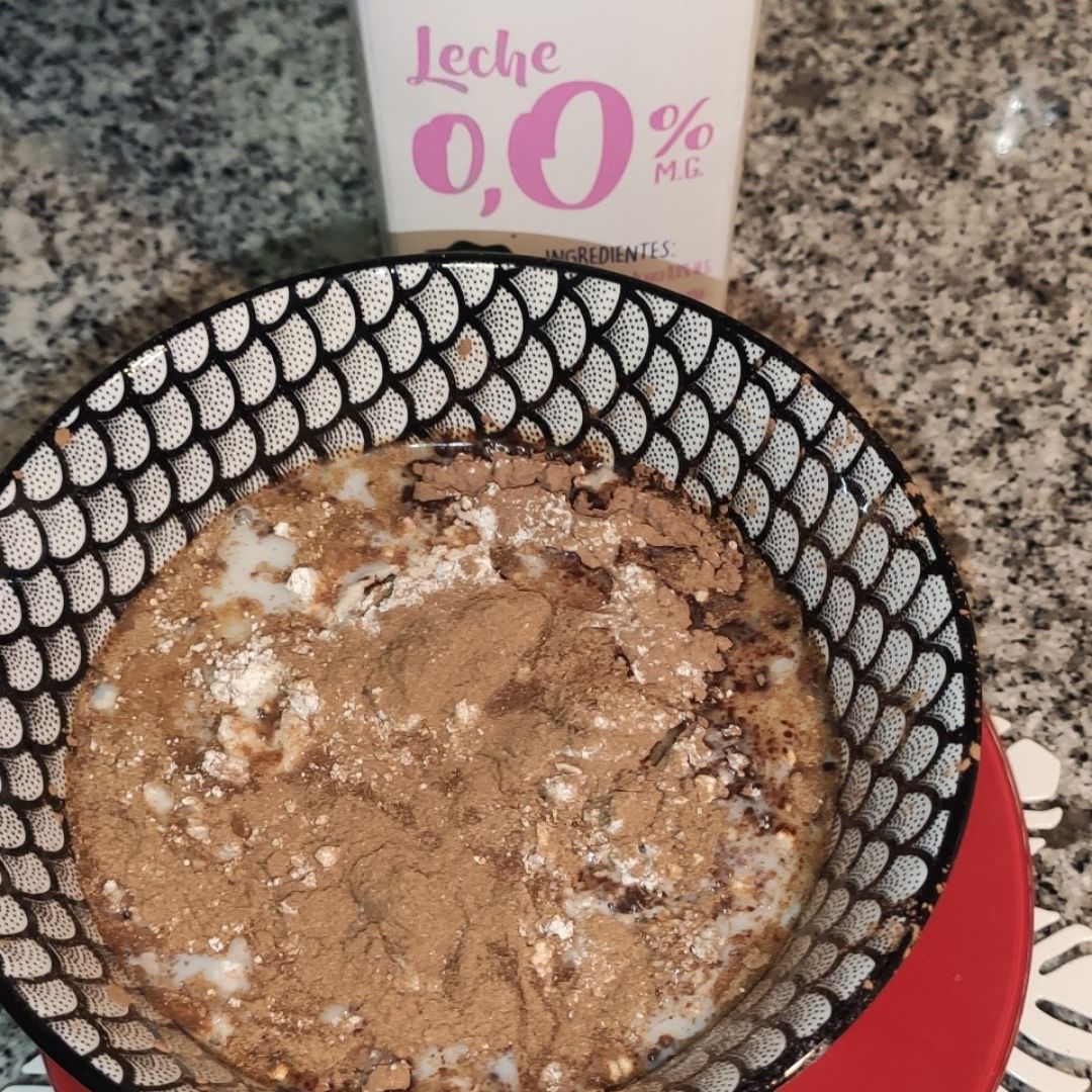 Porrigde de avena integral y algarroba con fruta Paso 5
