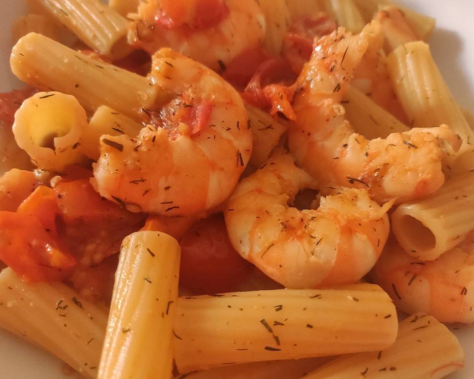 Macarrones con langostinos Macarrones con langostinos