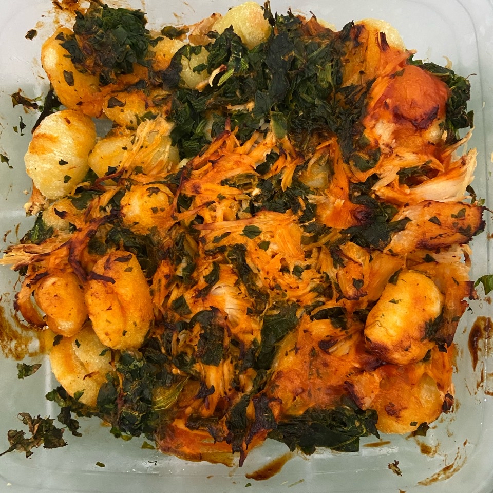 Ñoquis con espinacas y pollo Ñoquis con espinacas y pollo