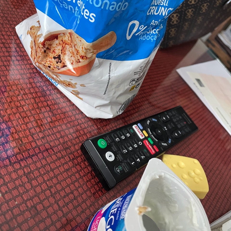 Yogurt con muesli Yogurt con muesli