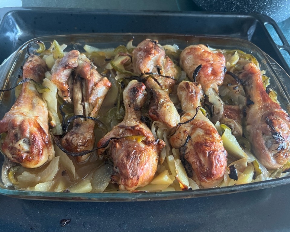 Muslos de pollo con patatas
