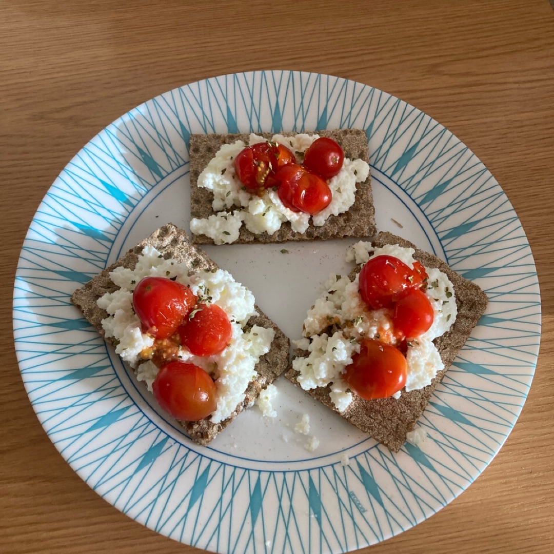 Tostada con tomate Tostada con tomate