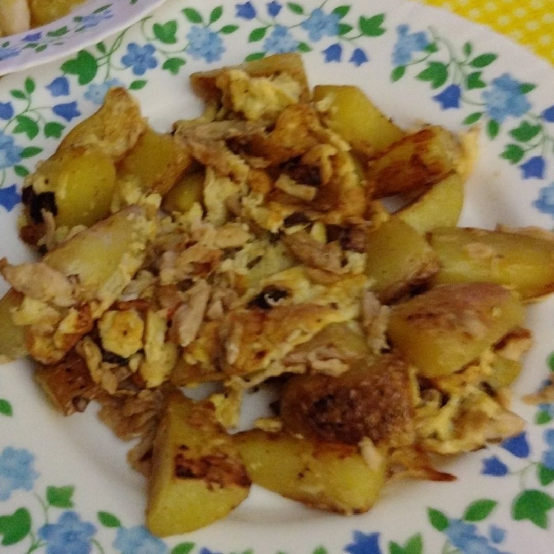 ❄️Revuelto de patatas con pollo❄️ ❄️Revuelto de patatas con pollo❄️