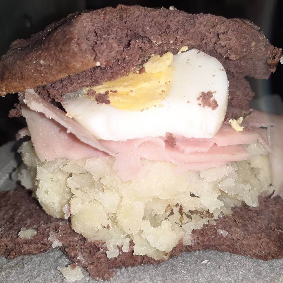 PAN DE LENTEJAS.