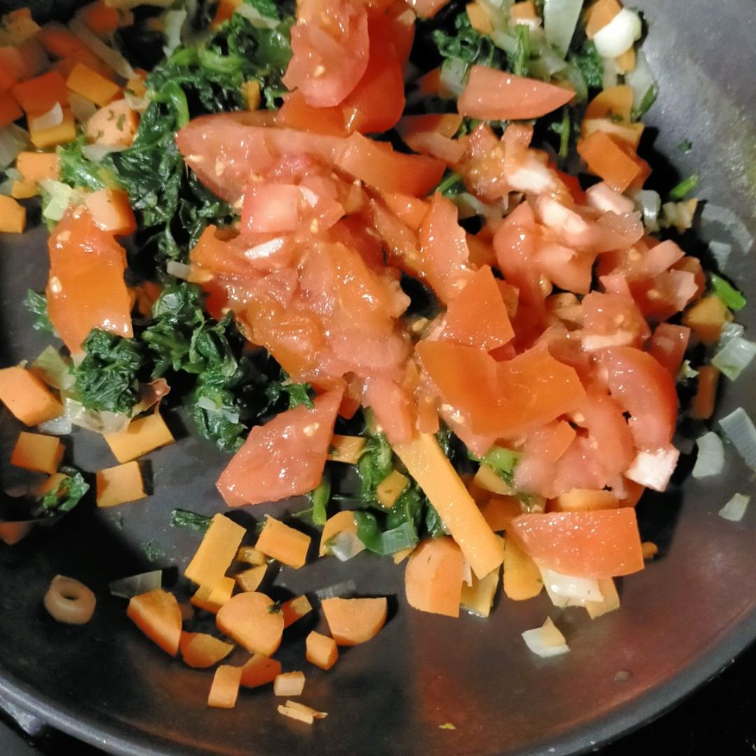 Batata rellena de verduras y salsa de kéfir. Paso 3 Batata rellena de verduras y salsa de kéfir. Paso 3