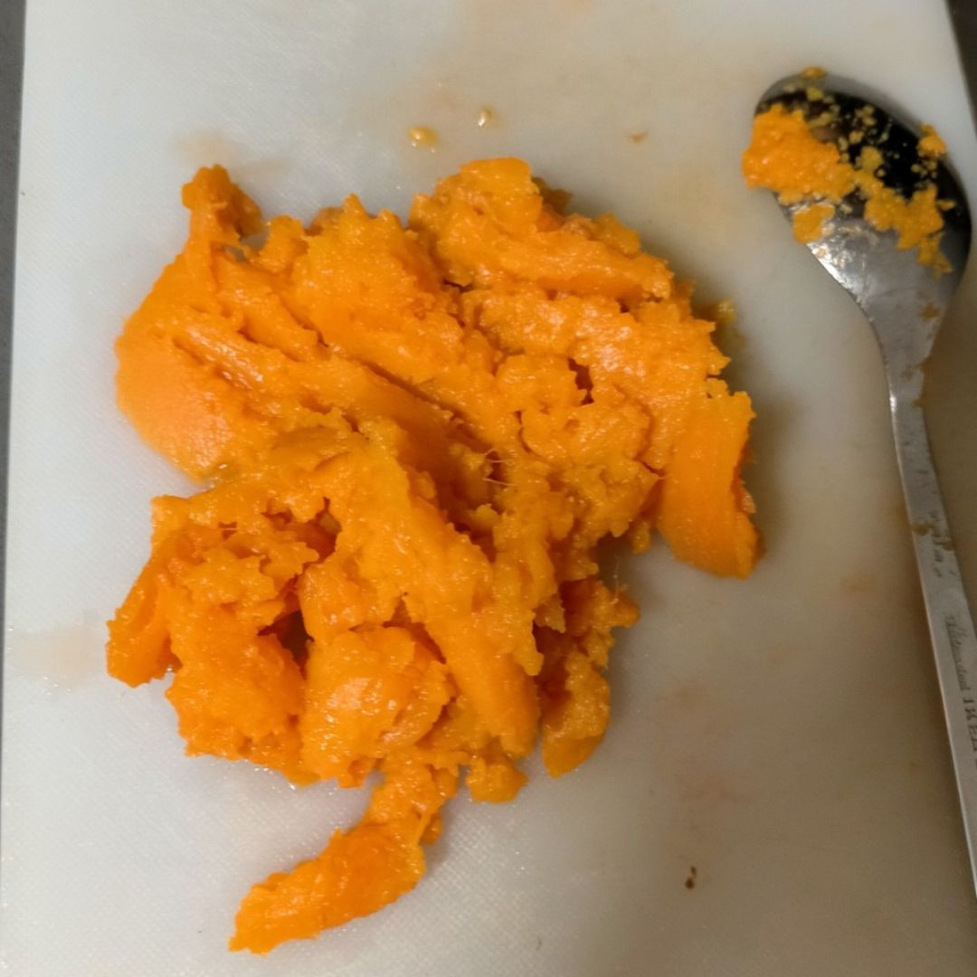Batata rellena de verduras y salsa de kéfir. Paso 4 Batata rellena de verduras y salsa de kéfir. Paso 4