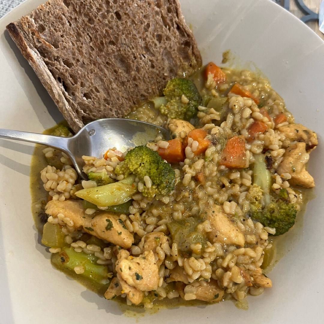 Curry con pollo, verduras y arroz konjac Paso 5 Curry con pollo, verduras y arroz konjac Paso 5