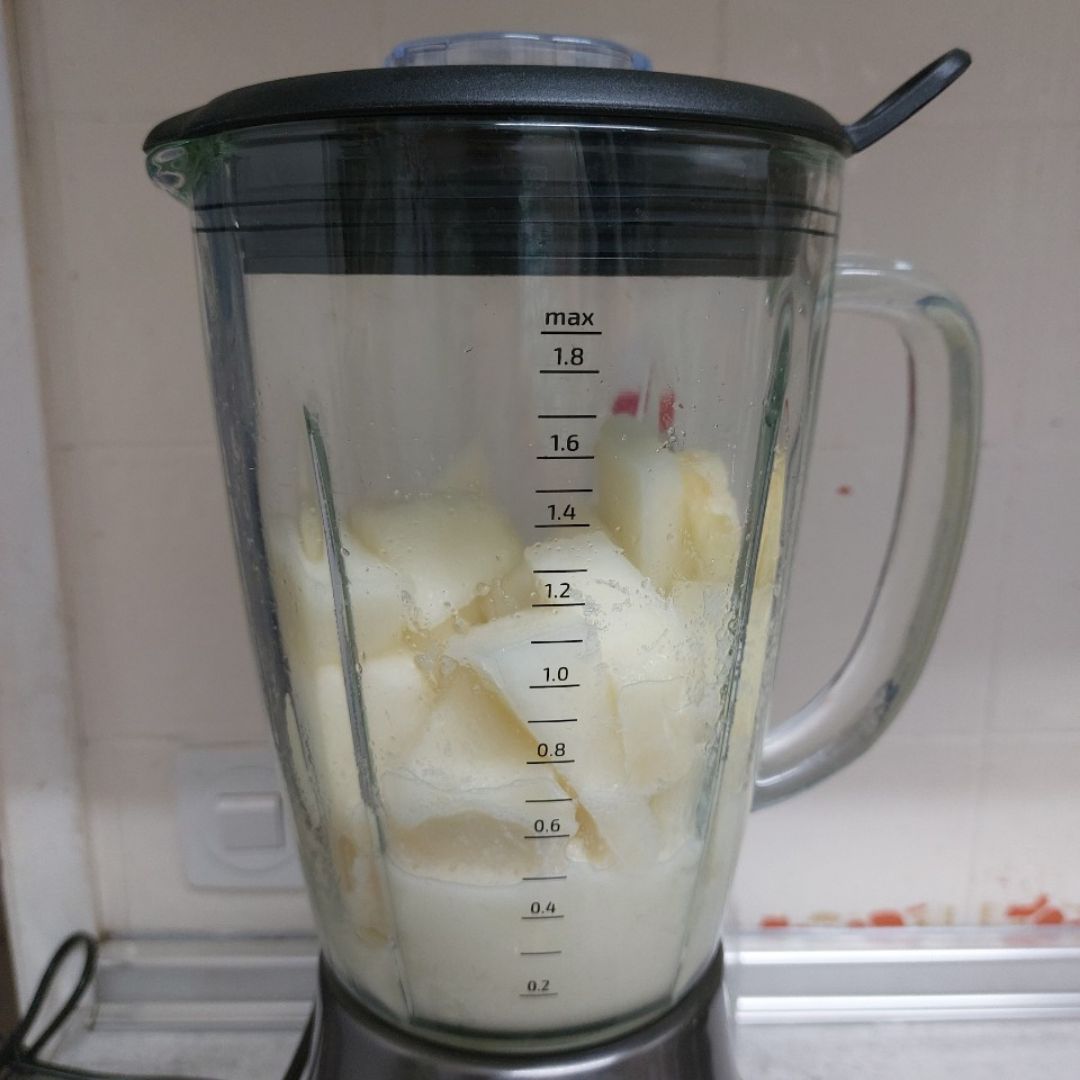 Crema de melón, yogur y jamón crujiente 🍈🥓 Paso 0 Crema de melón, yogur y jamón crujiente 🍈🥓 Paso 0