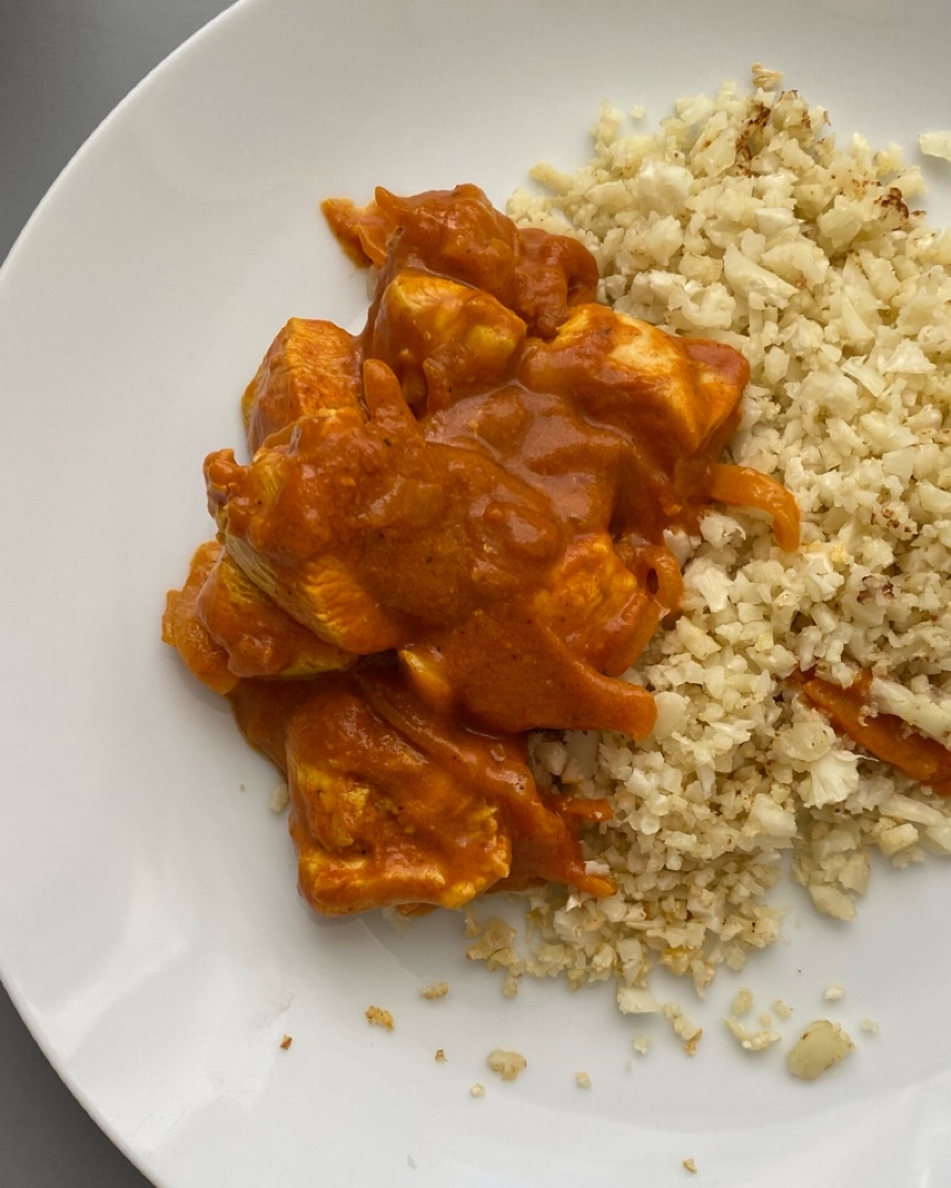 Pollo al curry con coliflor Pollo al curry con coliflor