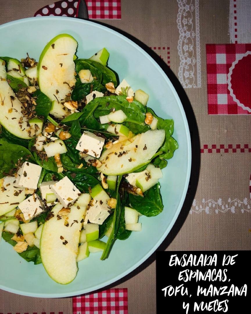 Ensalada de Espinacas y Tofu Ensalada de Espinacas y Tofu
