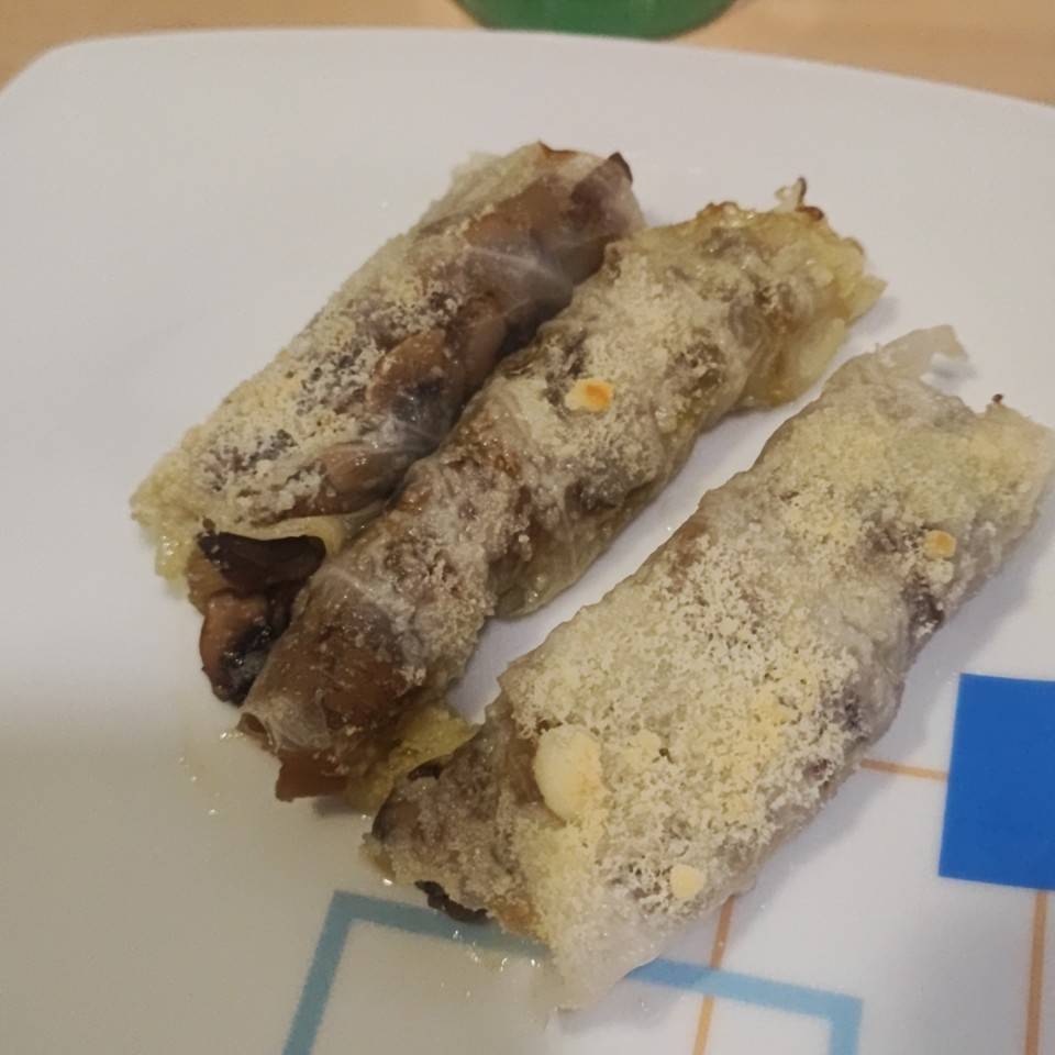 Falsos canelones rellenos de verduras y queso 