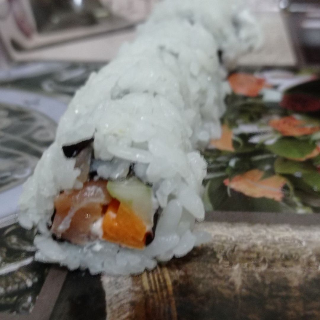 Sushi de salmón y gambas 