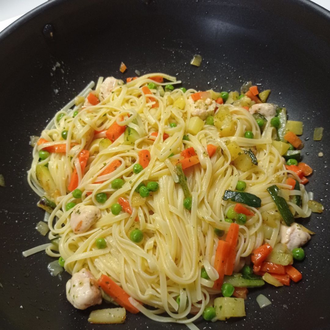 Tallarines con verduras Paso 3 Tallarines con verduras Paso 3