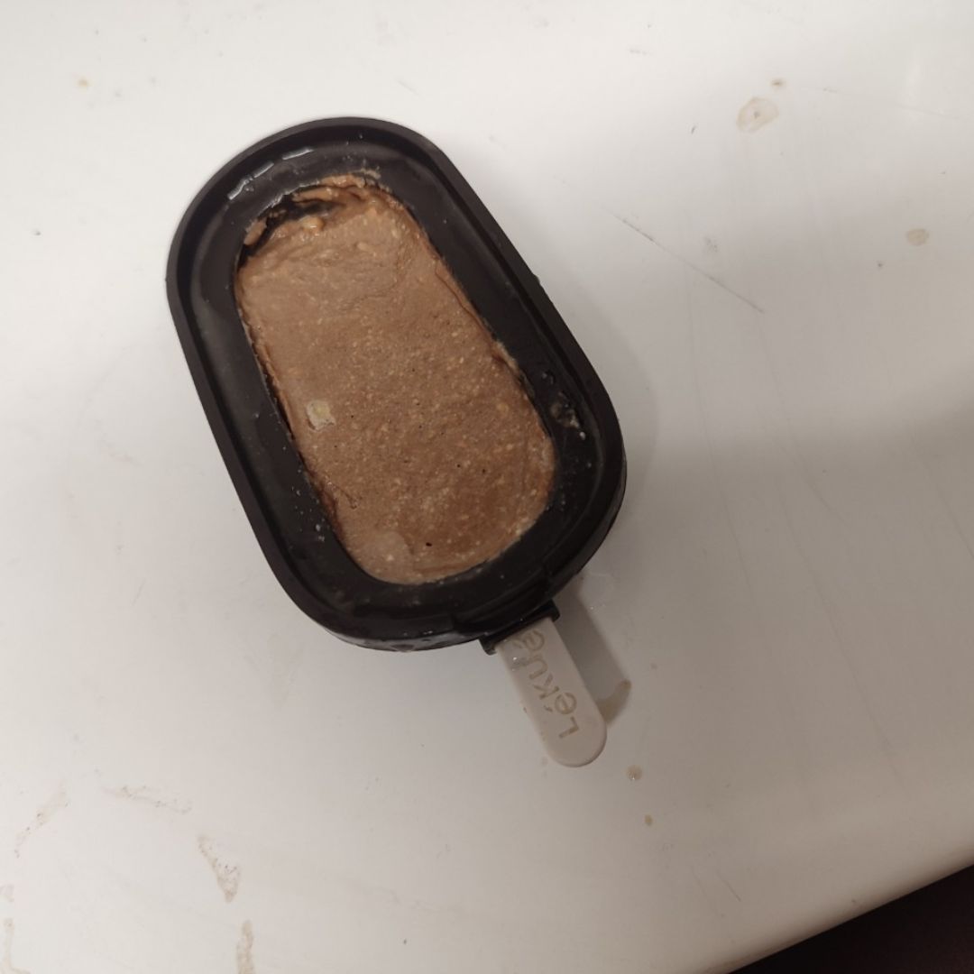 Helado cremoso de Nutella. Helado cremoso de Nutella.