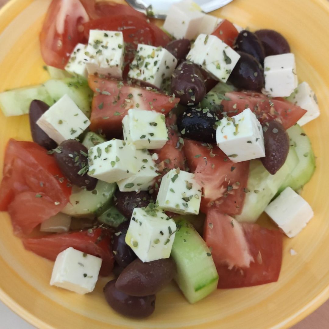¿Ensalada griega? ¿Ensalada griega?