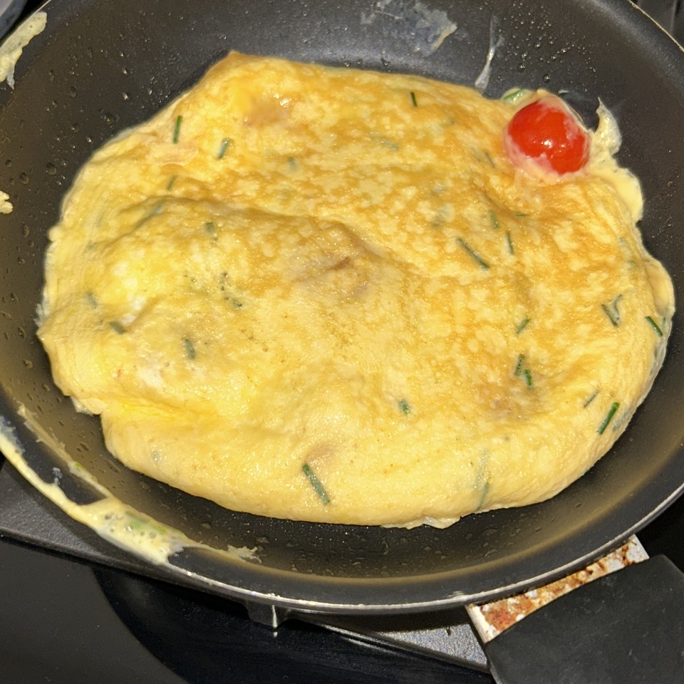 Tortilla con queso y tomate Tortilla con queso y tomate