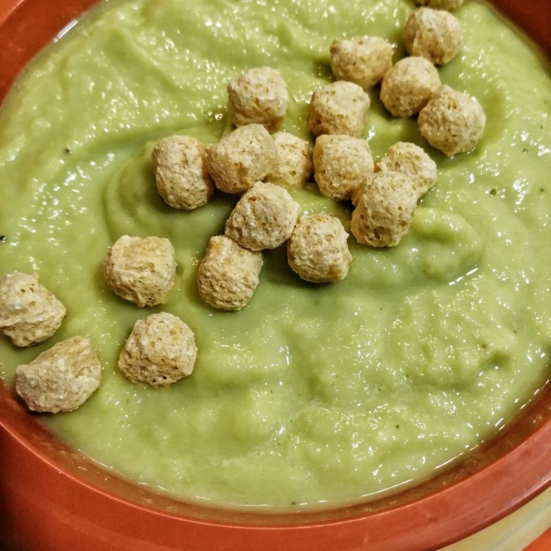 Gazpacho de aguacate Paso 1 Gazpacho de aguacate Paso 1