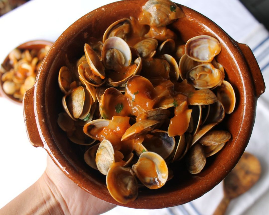 Almejas a la marinera 