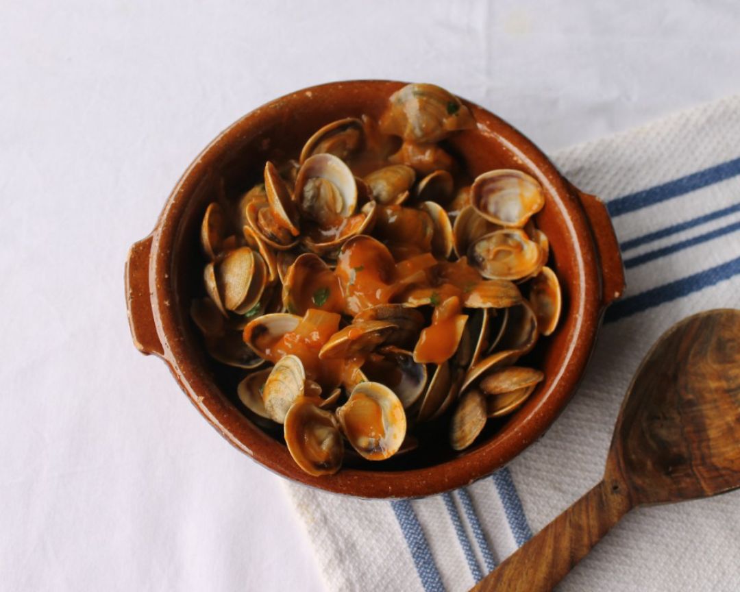 Almejas a la marinera 