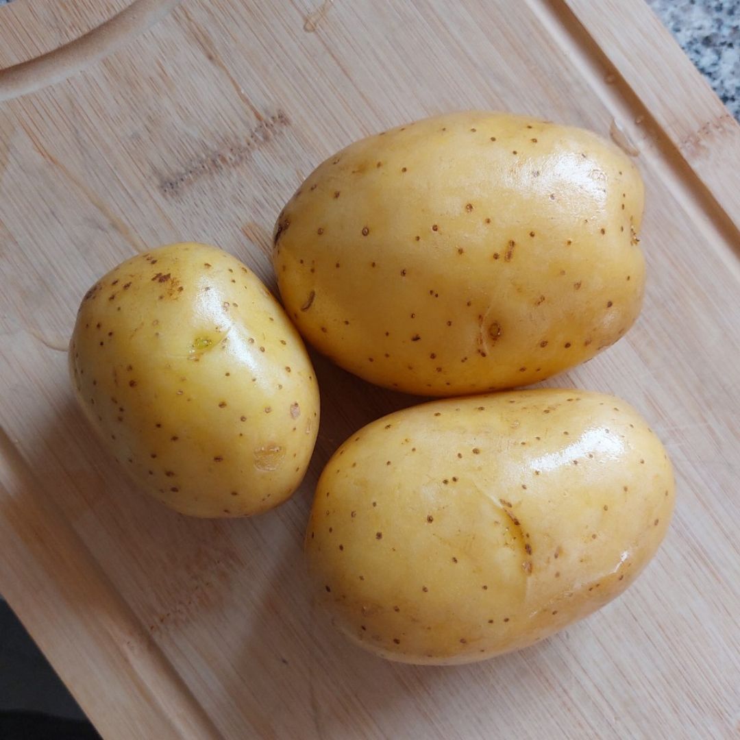 Patatas al horno con toque picante Paso 0 Patatas al horno con toque picante Paso 0