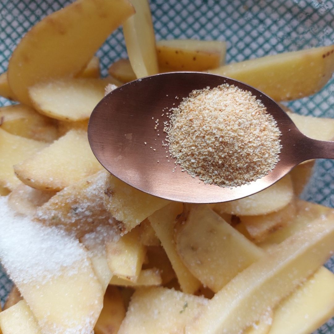 Patatas al horno con toque picante Paso 1 Patatas al horno con toque picante Paso 1