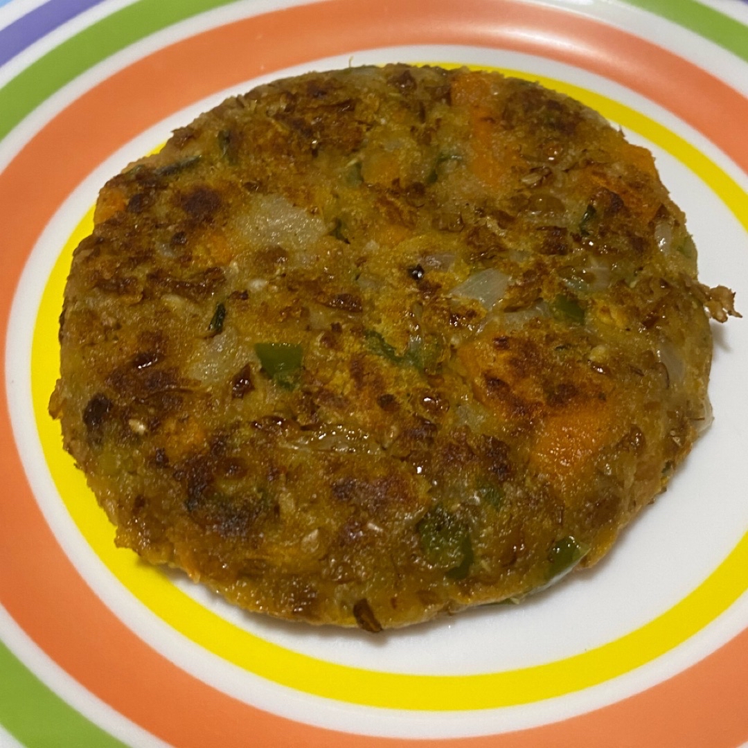Hamburguesa de lentejas con verduras Hamburguesa de lentejas con verduras