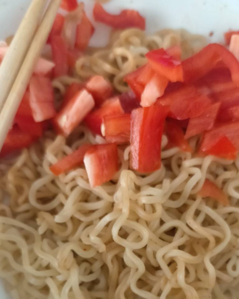 Noddles picantes con verduritas 🍜