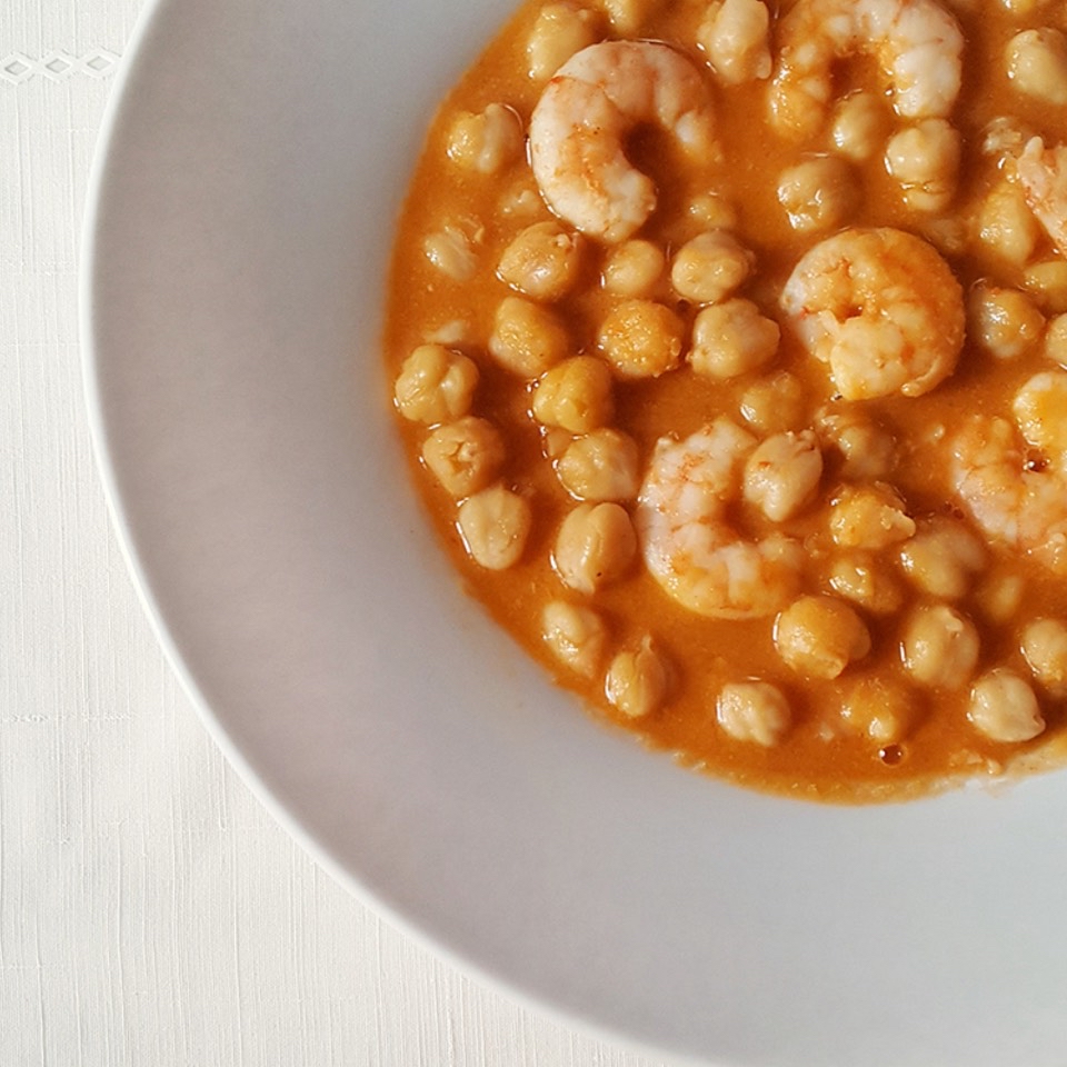 Garbanzos con langostinos Garbanzos con langostinos