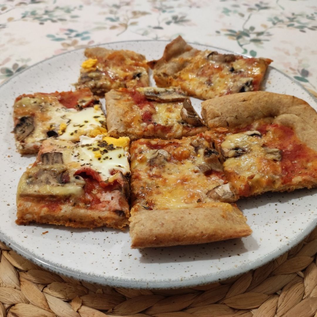 Pizza casera Pizza casera