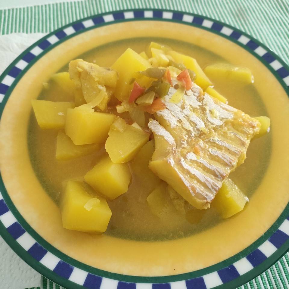 Guiso de papas con bacalao 