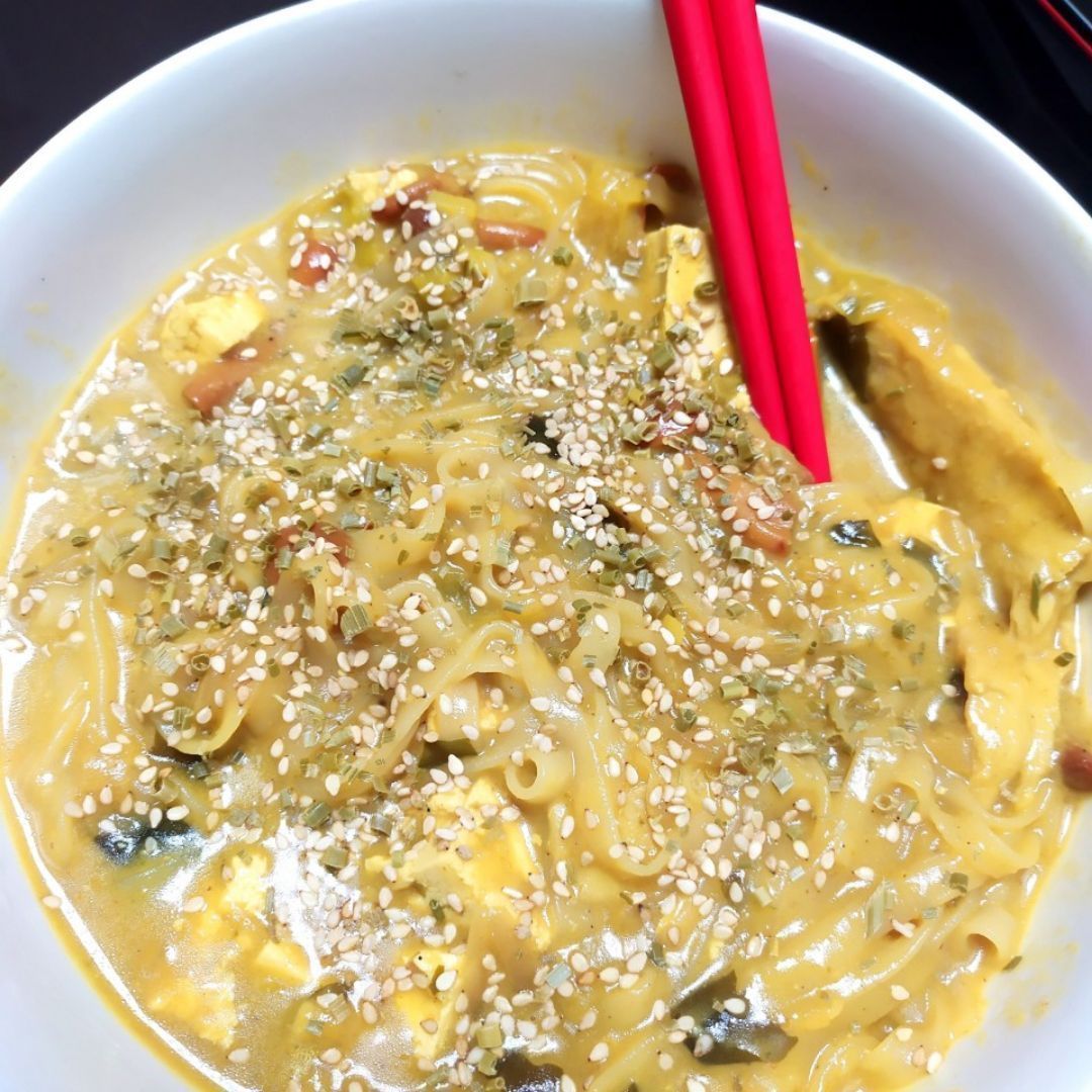 Ramen al curry vegano Ramen al curry vegano